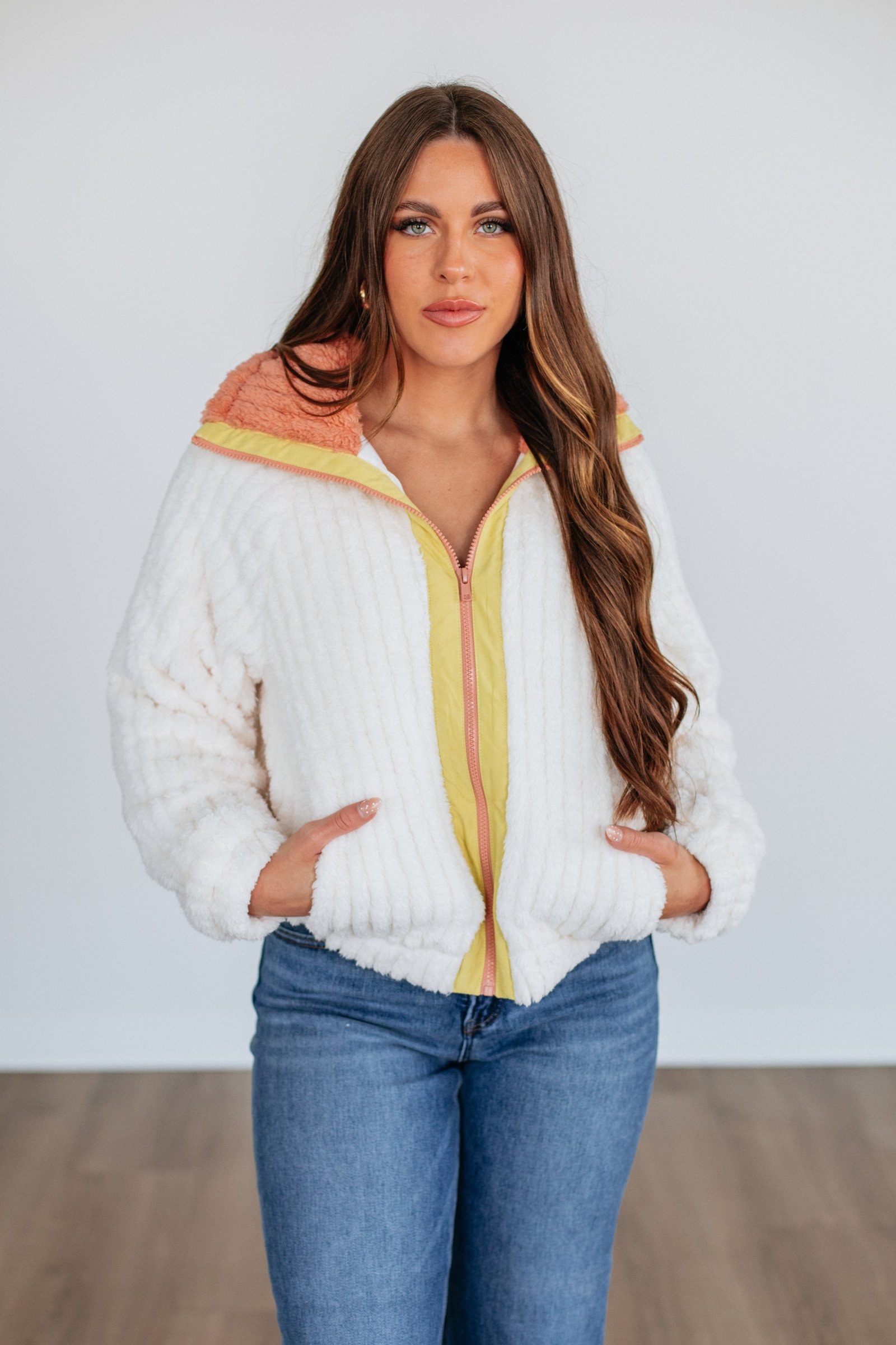 Lauri Sherpa Jacket - Image 4